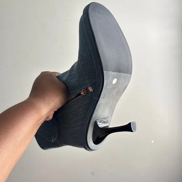Stylish Denim Ankle Boots - Picture 4 of 6